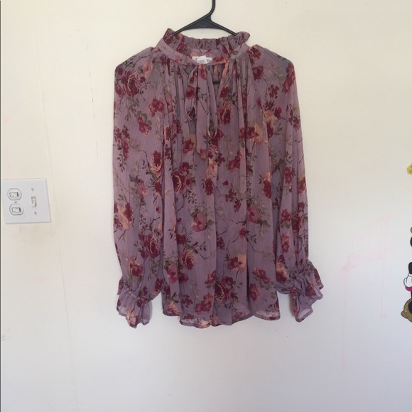 Sheer floral blouse - Picture 2 of 3